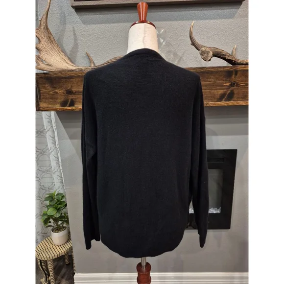 Antonio Melani Cashmere Sweater Size Medium in Excellent Condition - Picture 4 of 6